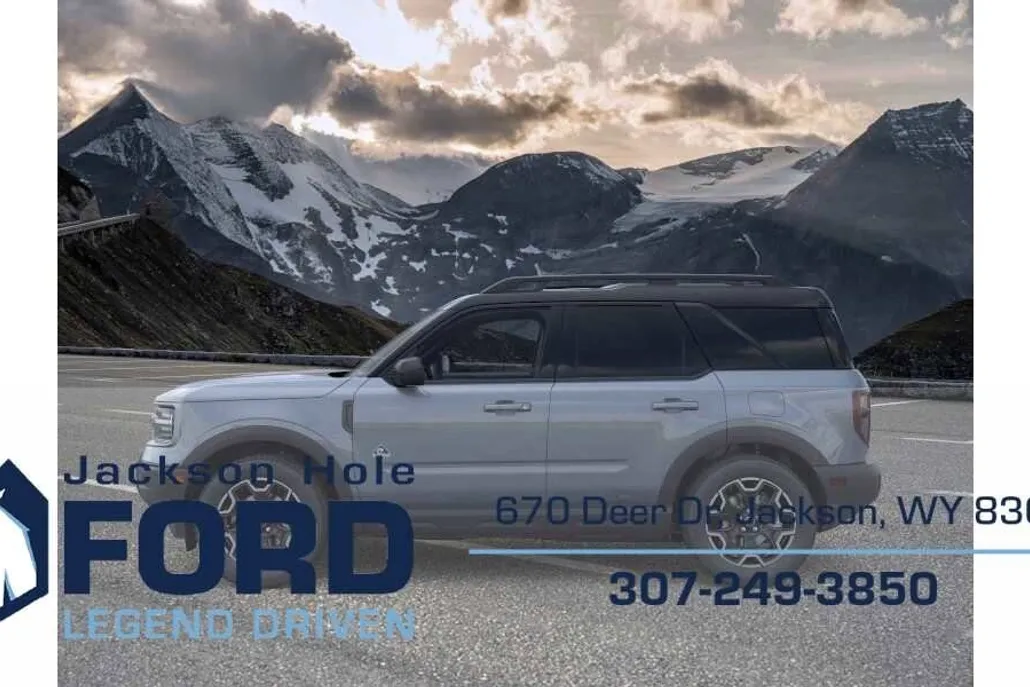 2025 Ford Bronco Sport Outer Banks photo 1