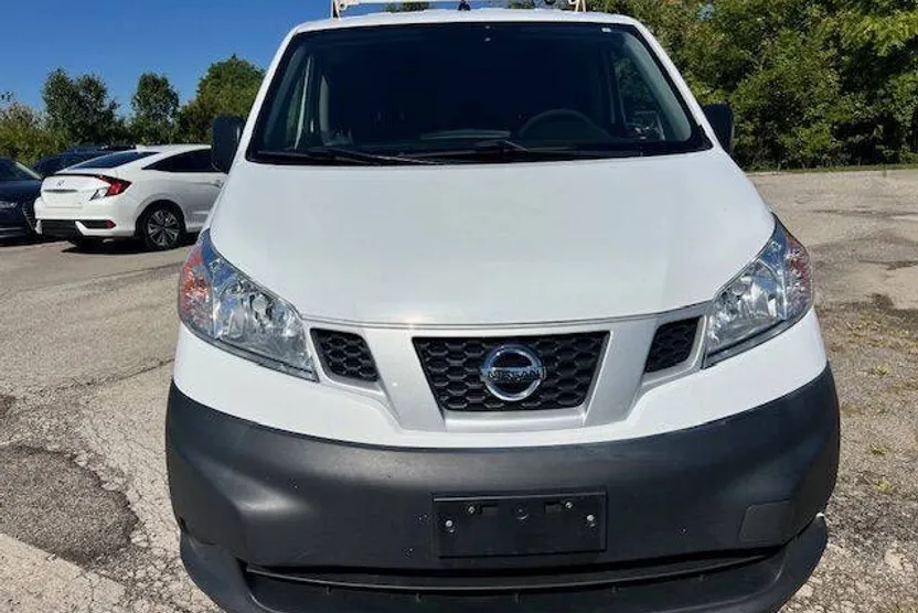 2014 Nissan NV200 photo 1