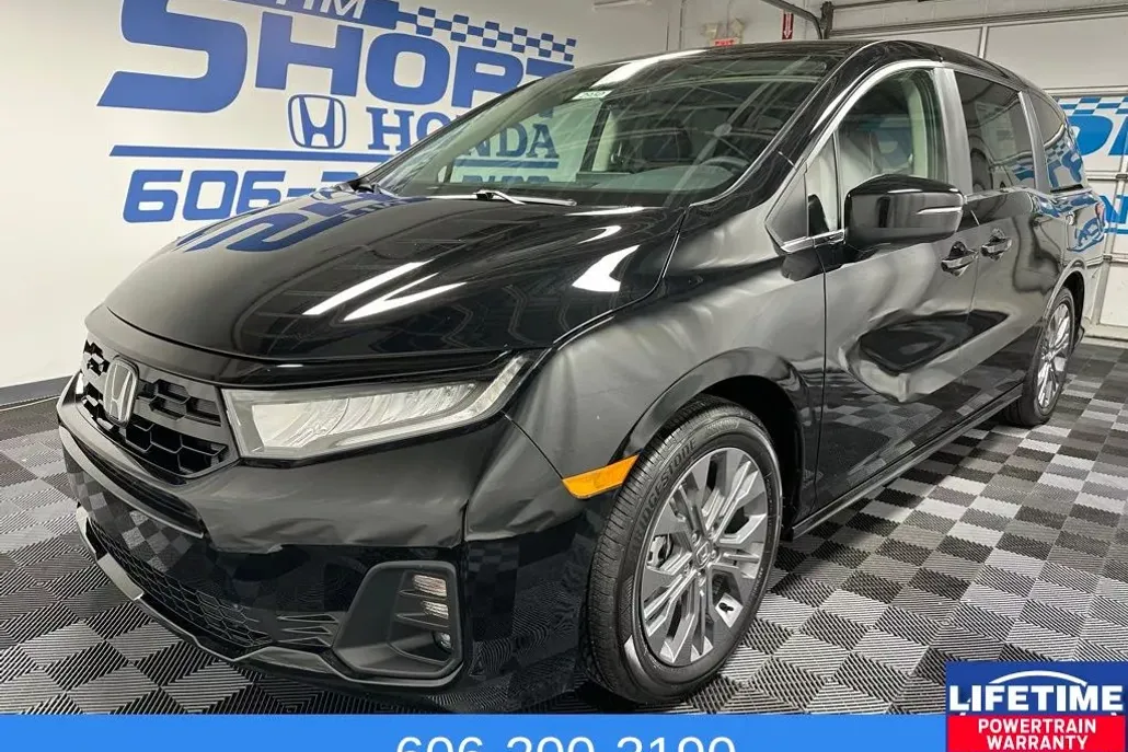 2026 Honda Odyssey Touring photo 1