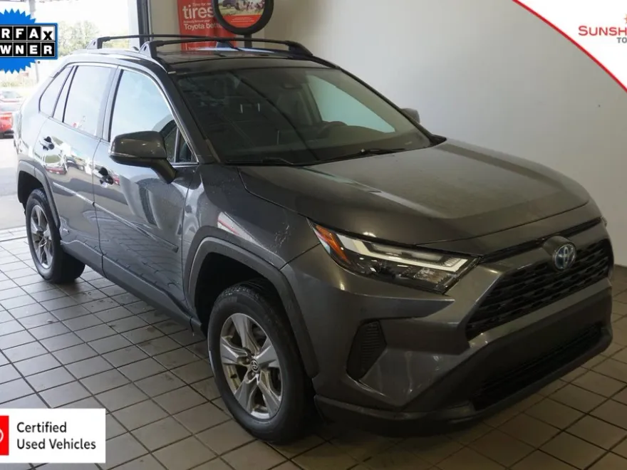 2023 Toyota RAV4 Hybrid XLE photo 1