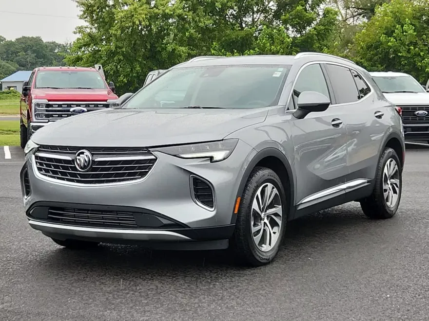 2023 Buick Envision Essence photo 1