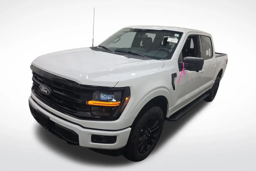 2024 Ford F-150 XLT photo 1