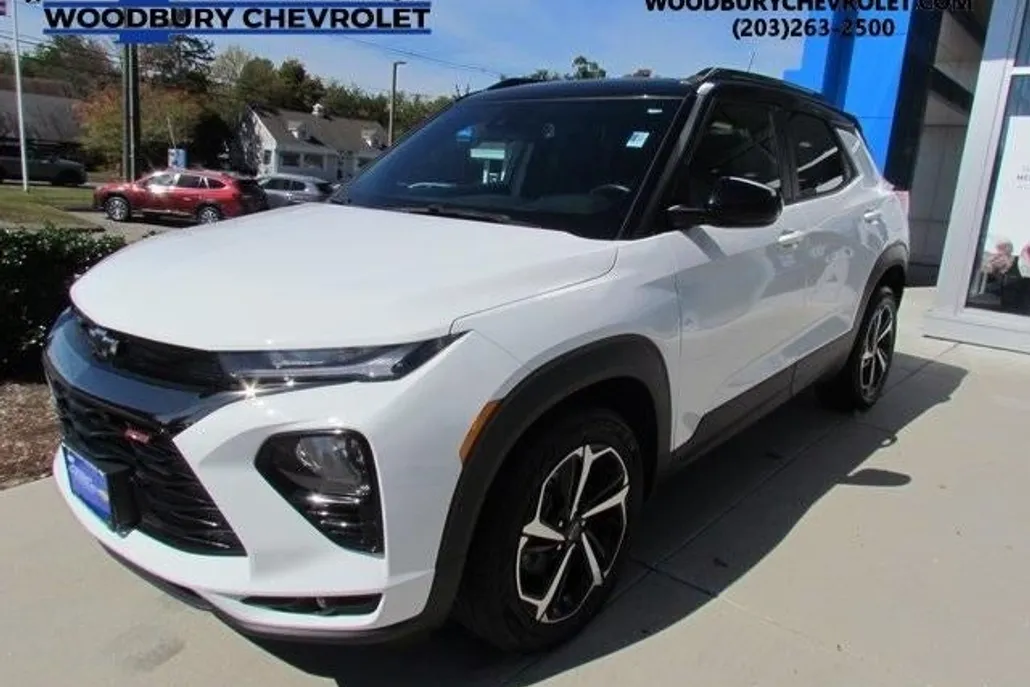 2023 Chevrolet Trailblazer RS photo 1