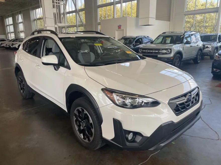 2022 Subaru Crosstrek Premium photo 1