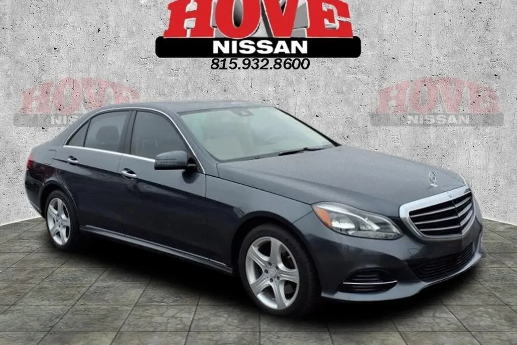 2014 Mercedes Benz E 350 4MATIC photo 1