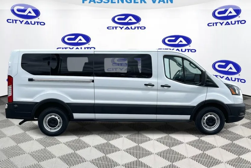 2020 Ford Transit XL photo 1