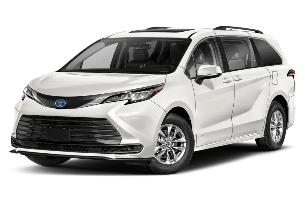 2022 Toyota Sienna LE photo 1