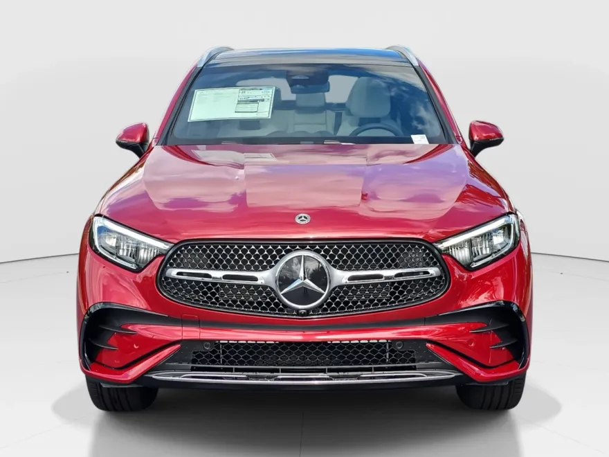 2026 Mercedes Benz GLC 300 4MATIC photo 1