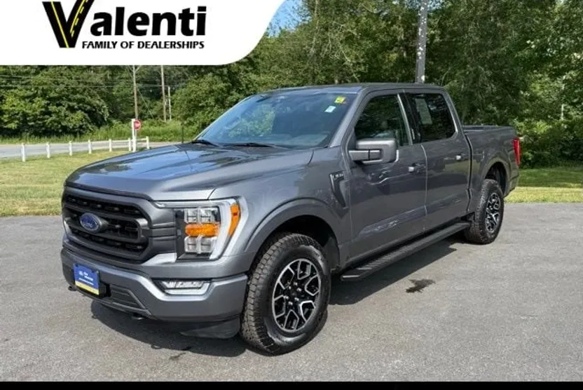 2022 Ford F-150 XLT photo 1