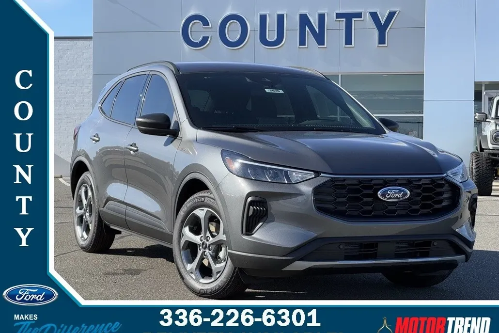 2025 Ford Escape Hybrid ST-Line photo 1