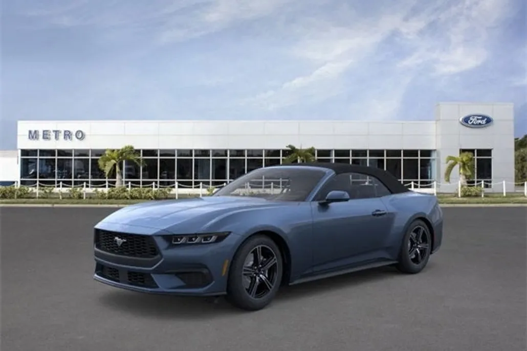 2025 Ford Mustang EcoBoost Premium photo 1