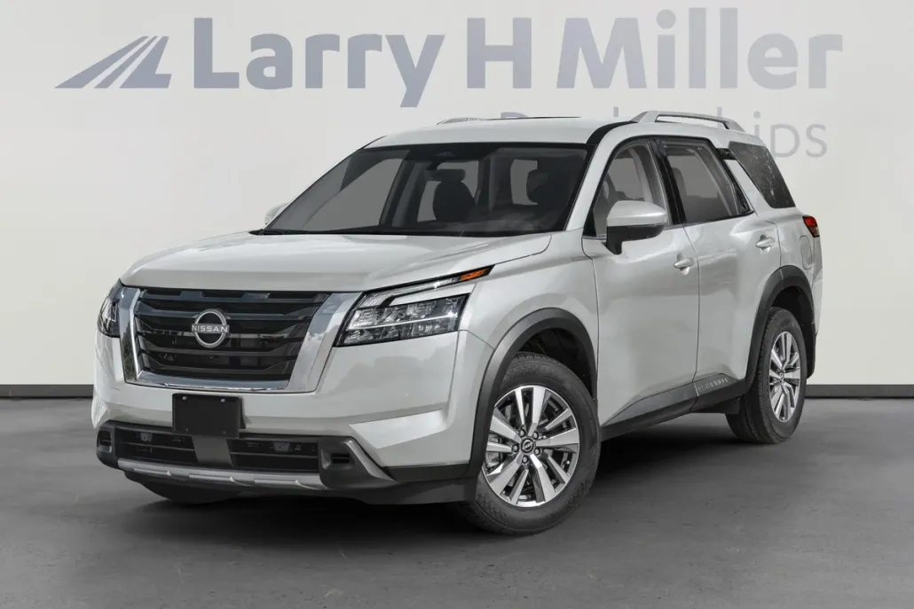 2025 Nissan Pathfinder SL photo 1