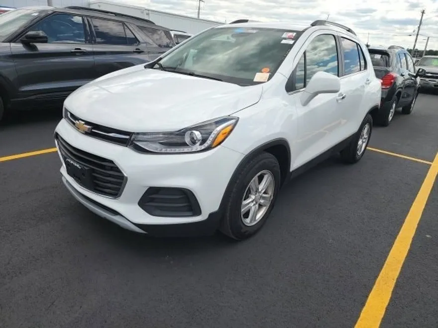 2018 Chevrolet Trax LT photo 1