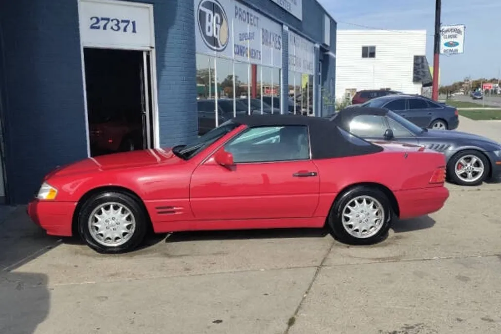 1998 Mercedes Benz SL 500 photo 1