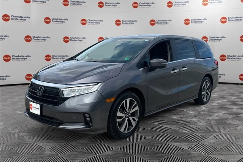 2022 Honda Odyssey Touring photo 1