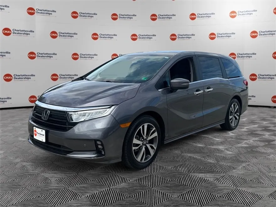 2022 Honda Odyssey Touring photo 1