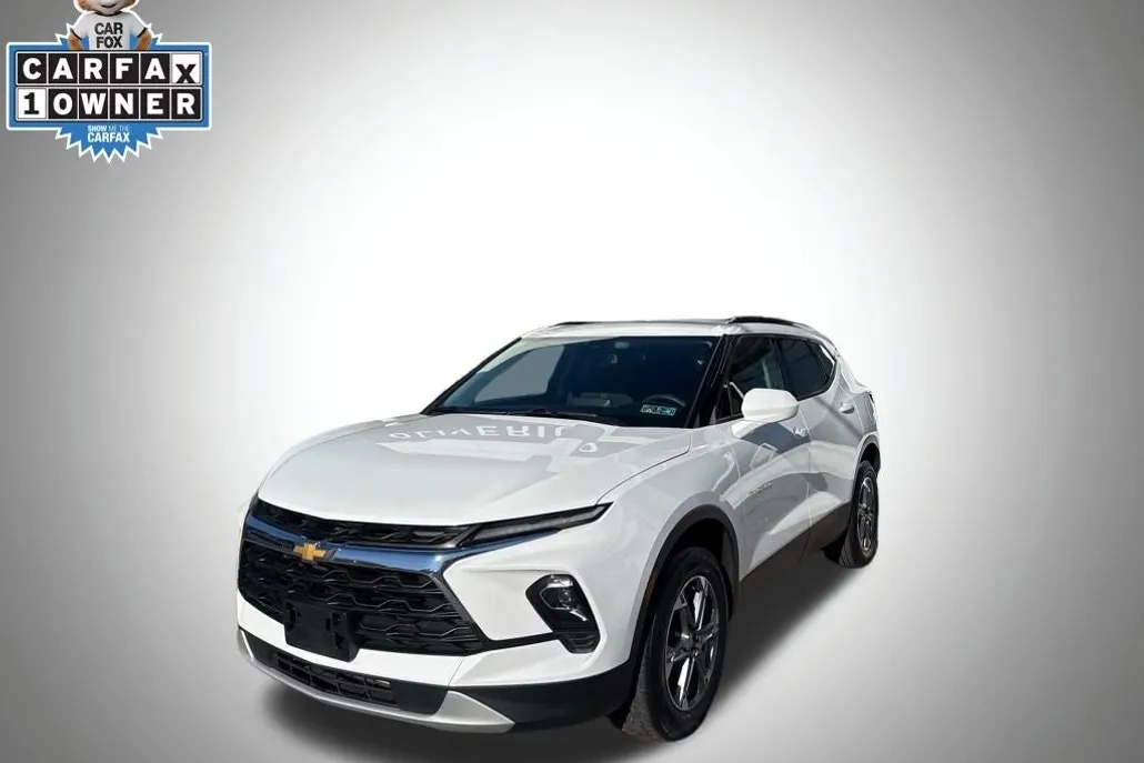 2023 Chevrolet Blazer 2LT photo 1