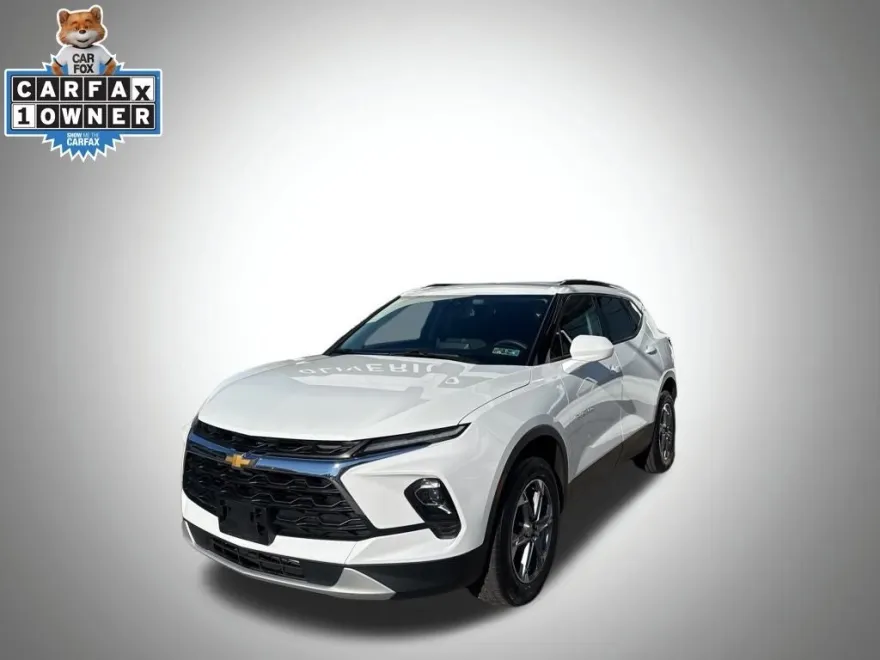 2023 Chevrolet Blazer 2LT photo 1