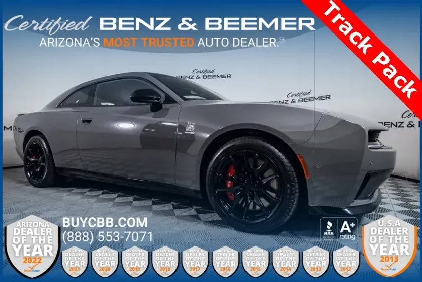2025 Dodge Charger R/T Scat Pack photo 1