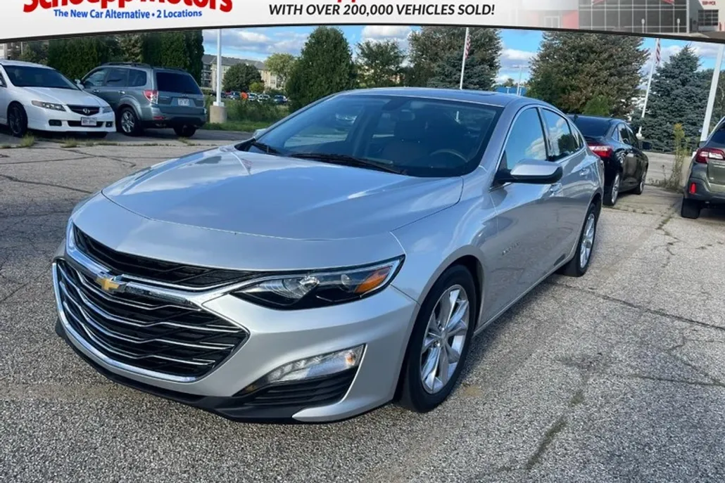 2021 Chevrolet Malibu 1LT photo 1