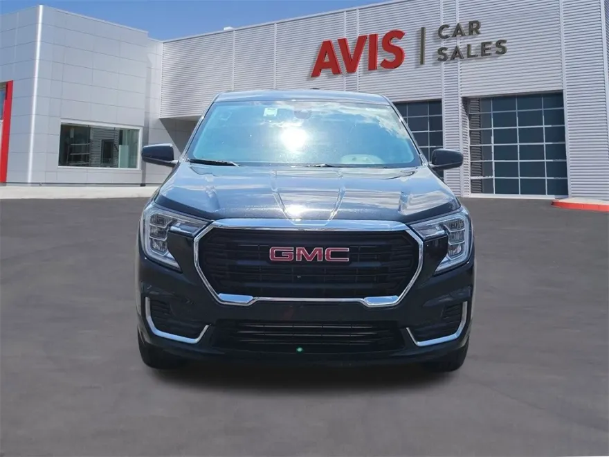 2024 Gmc Terrain SLE photo 1