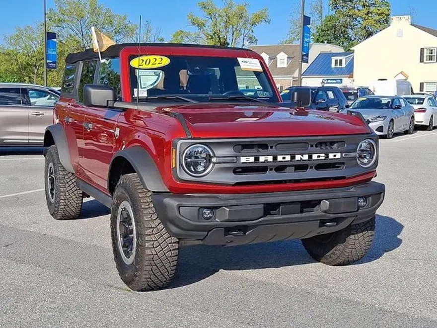 2022 Ford Bronco Big Bend photo 1