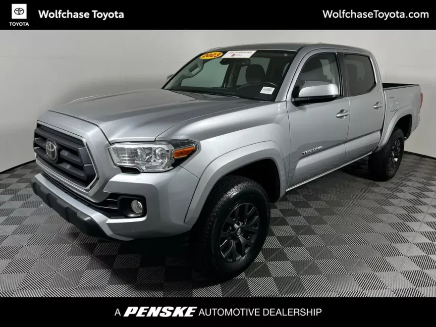 2023 Toyota Tacoma SR5 photo 1