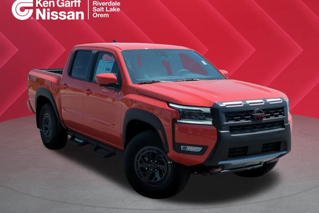 2025 Nissan Frontier PRO-4X photo 1