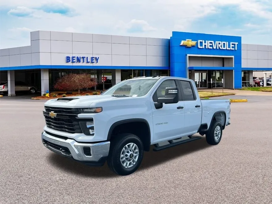 2025 Chevrolet Silverado 2500HD photo 1