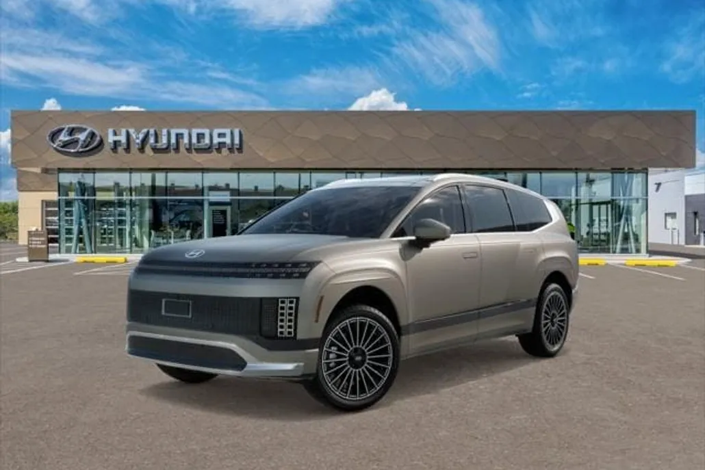 2026 Hyundai Ioniq photo 1