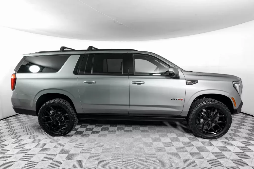 2025 Gmc Yukon XL AT4 Ultimate photo 1