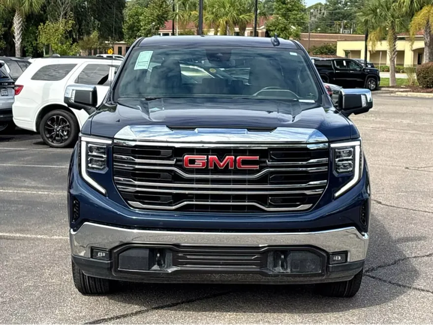2022 Gmc Sierra 1500 SLT photo 1