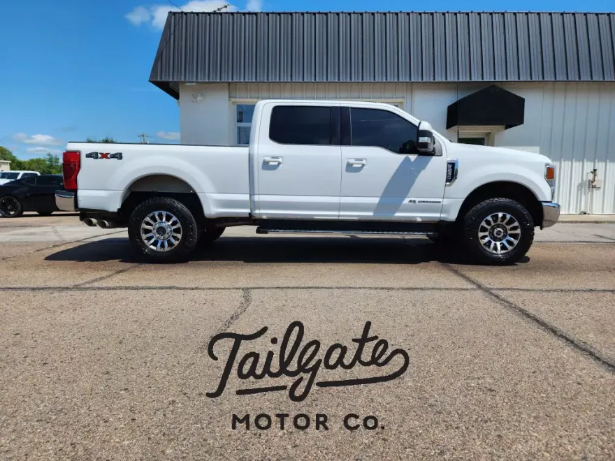 2022 Ford F-250 Lariat photo 1