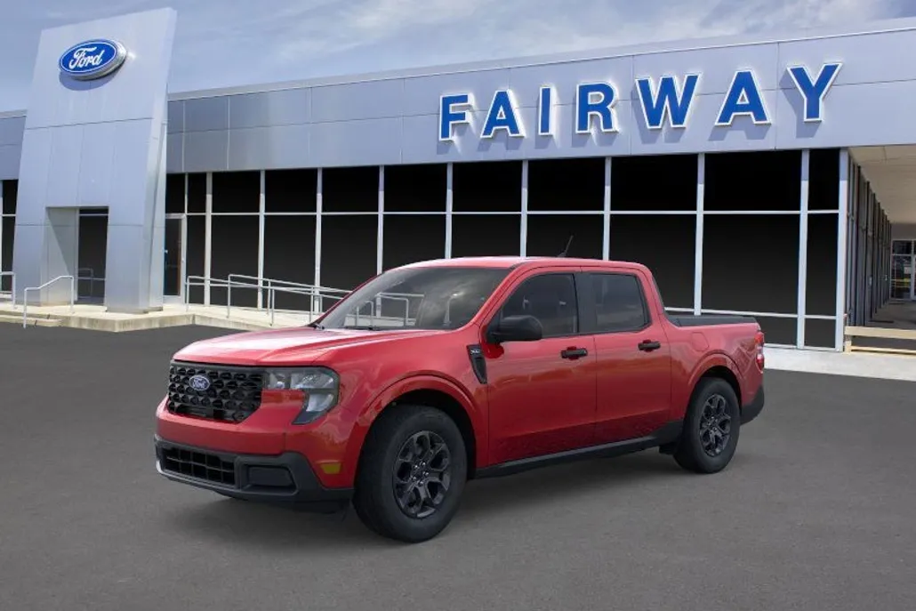 2025 Ford Maverick XLT photo 1