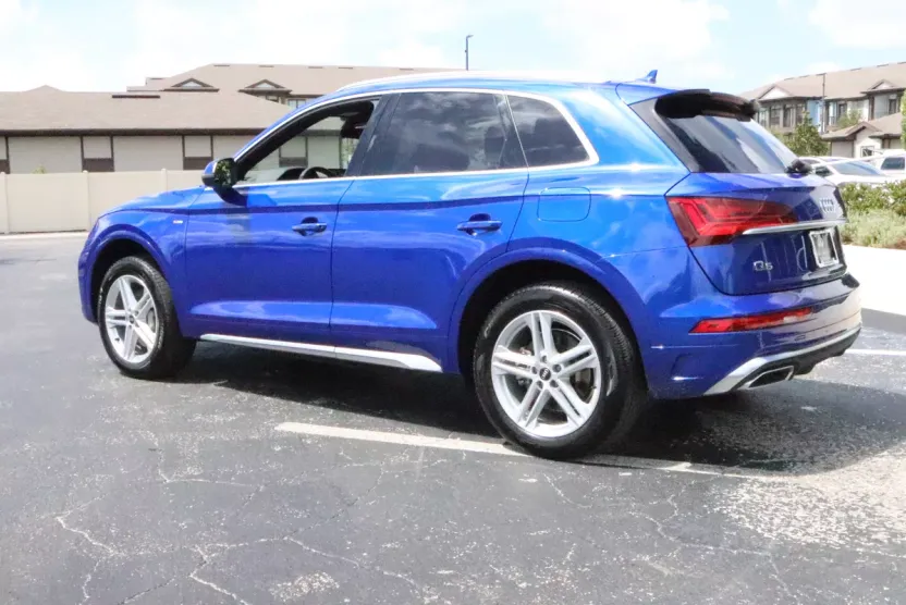 2023 Audi Q5 S line Premium 55 TFSI photo 1