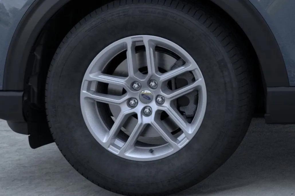 2025 Ford Explorer photo 1
