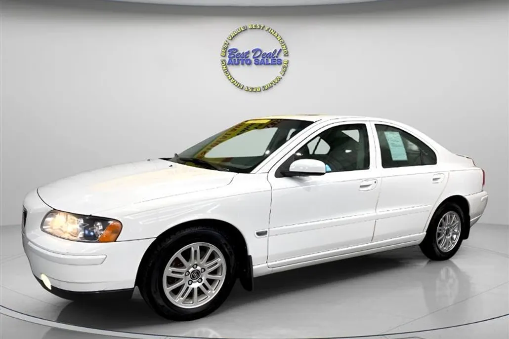 2005 Volvo S60 2.4 photo 1