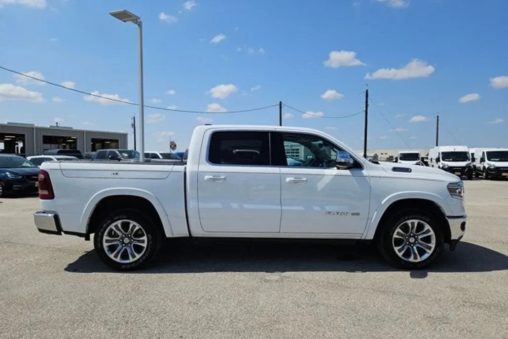 2021 Ram 1500 Longhorn photo 1