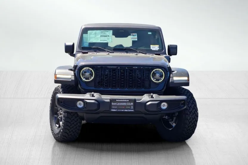 2025 Jeep Wrangler 4xe Willys photo 1