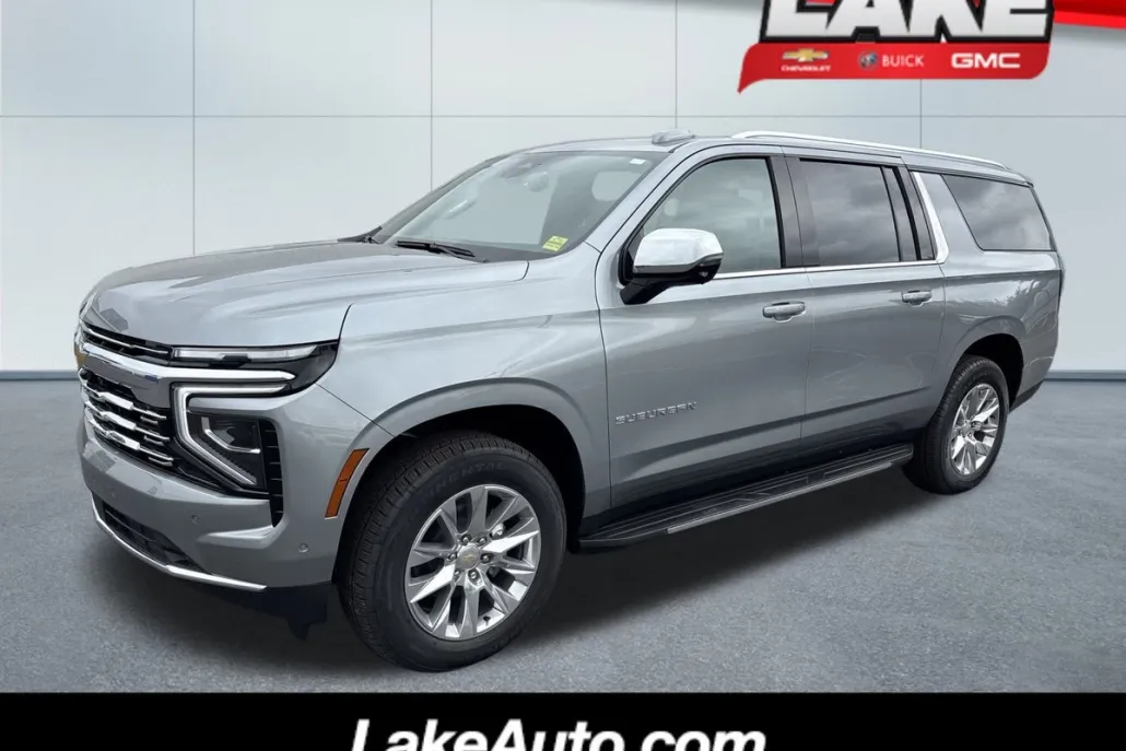 2025 Chevrolet Suburban Premier photo 1