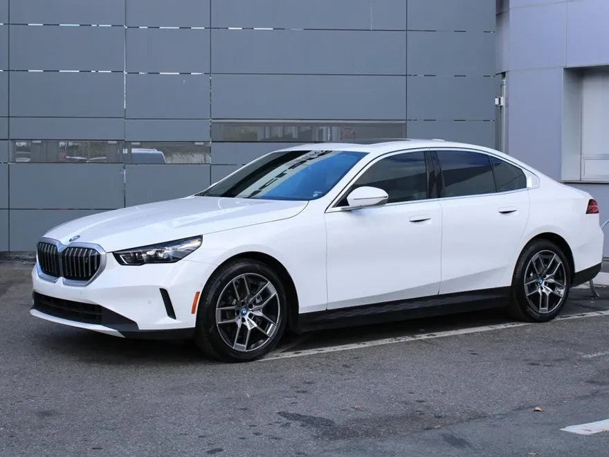 2024 Bmw i5 eDrive40 photo 1