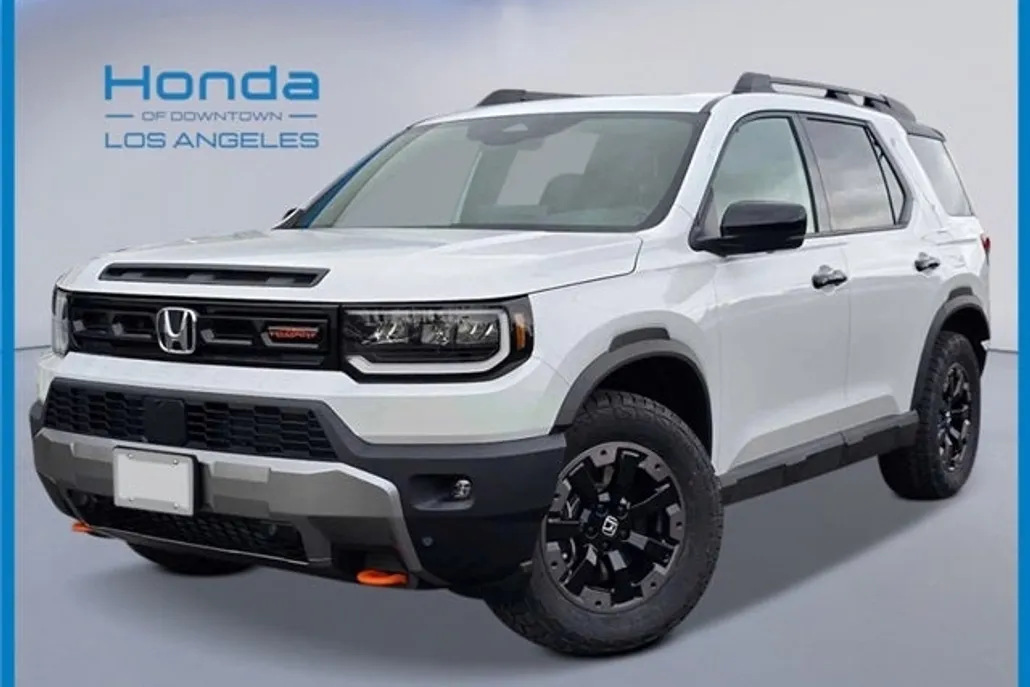 2026 Honda Passport TrailSport Elite photo 1