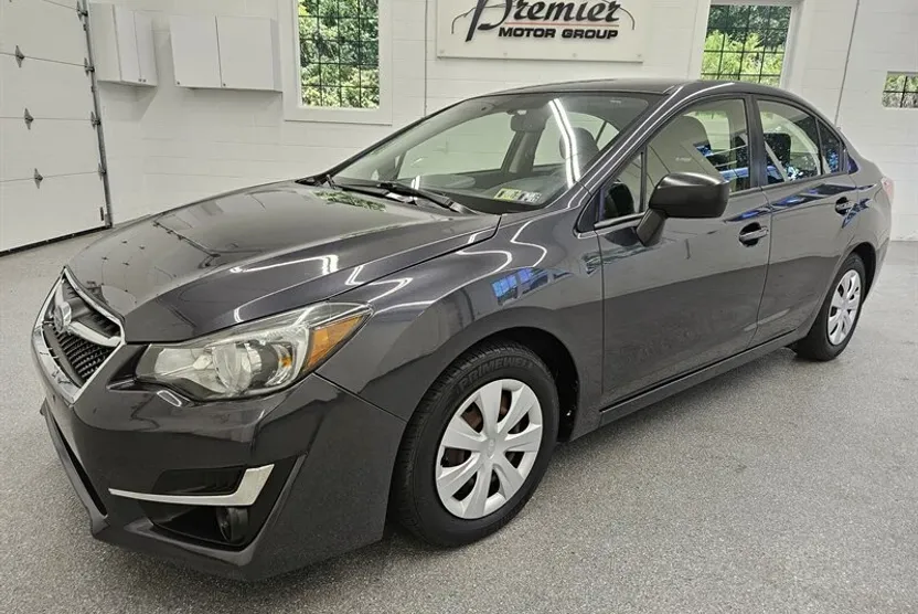 2015 Subaru Impreza 2.0i photo 1