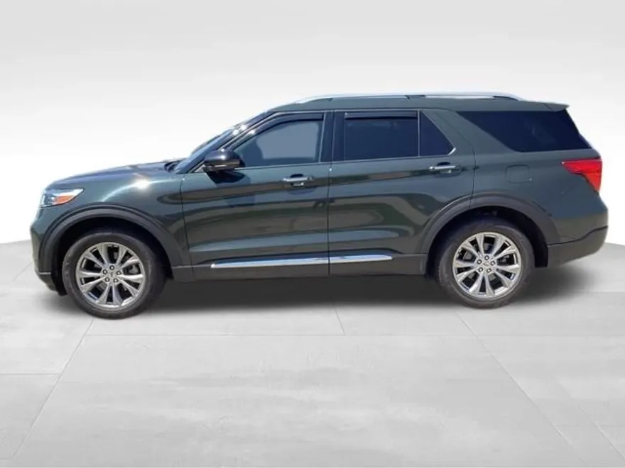 2022 Ford Explorer Limited photo 1