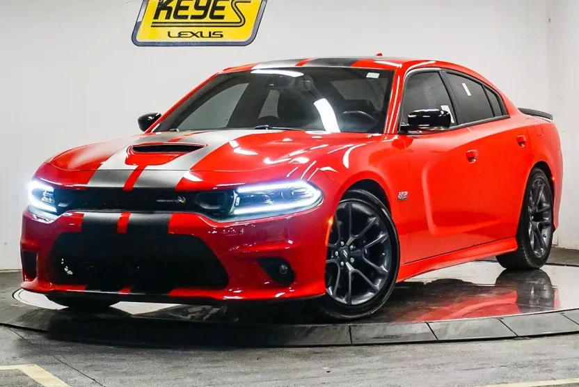 2023 Dodge Charger Scat Pack photo 1