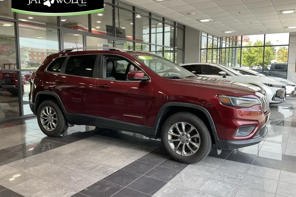 2020 Jeep Cherokee Latitude photo 1