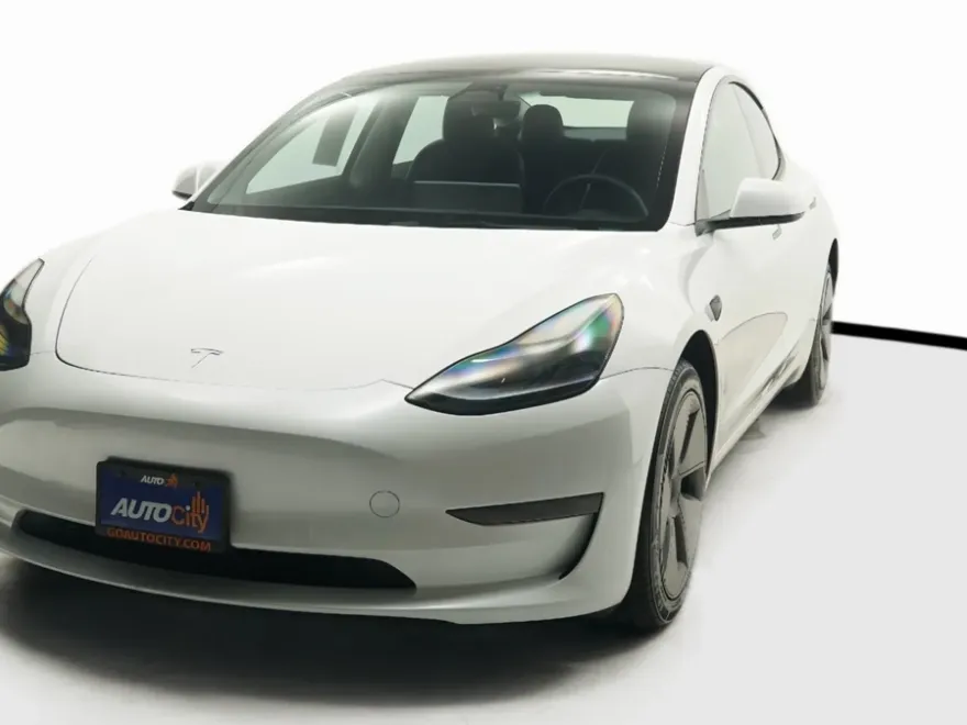 2023 Tesla Model 3 photo 1
