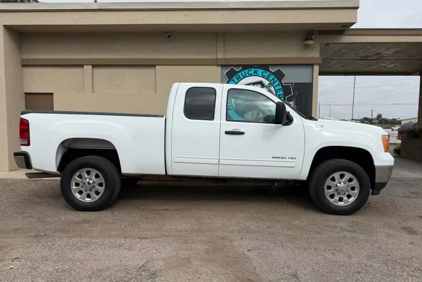 2013 Gmc Sierra SLE photo 1