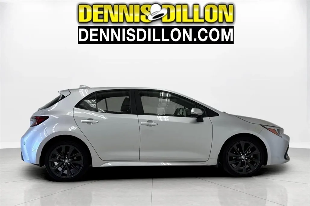 2023 Toyota Corolla XSE photo 1
