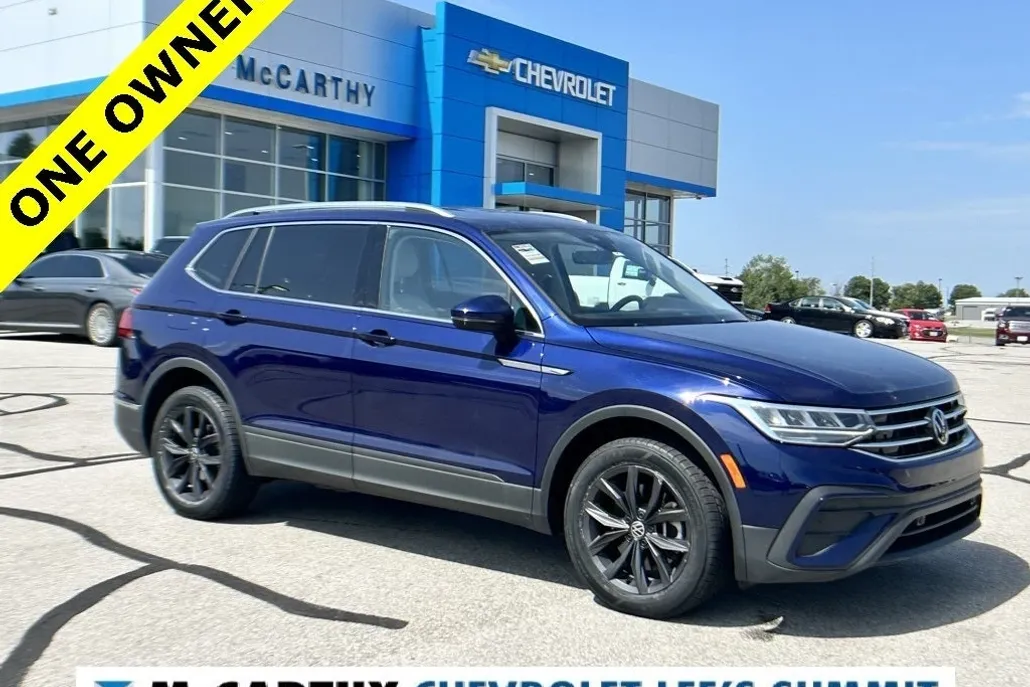 2022 Volkswagen Tiguan SE photo 1